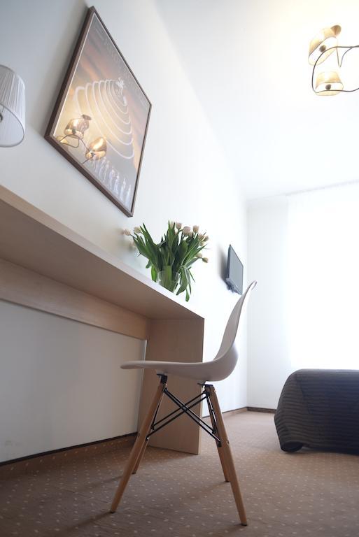 Ingo Aparthotel Krakow Bagian luar foto