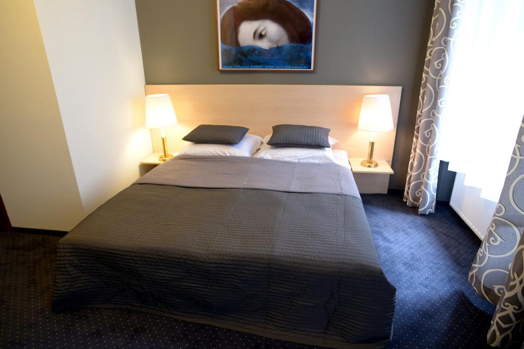 Ingo Aparthotel Krakow Bagian luar foto
